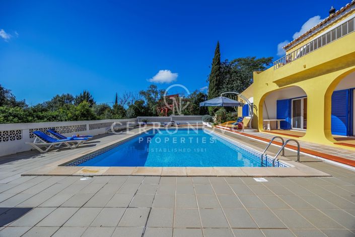 Image No.20-6 Bed Villa for sale