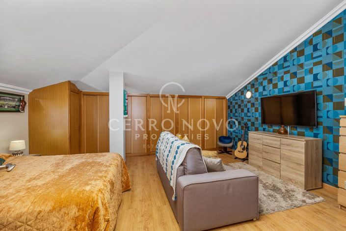 Image No.18-3 Bed Apartment for sale