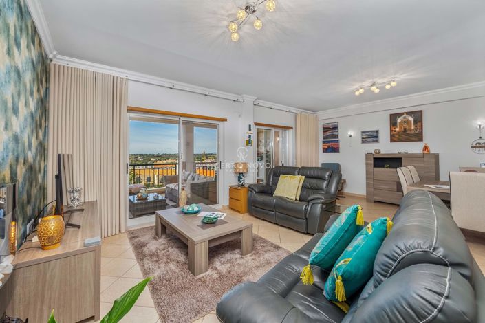 Image No.3-3 Bed Apartment for sale