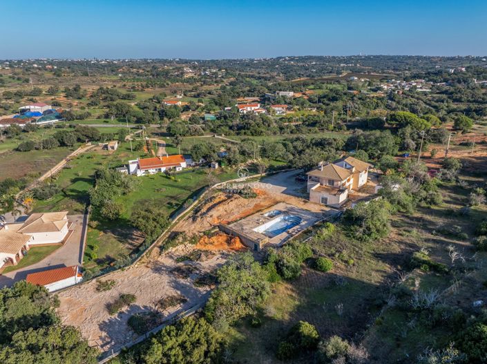 Image No.9-4 Bed Villa for sale