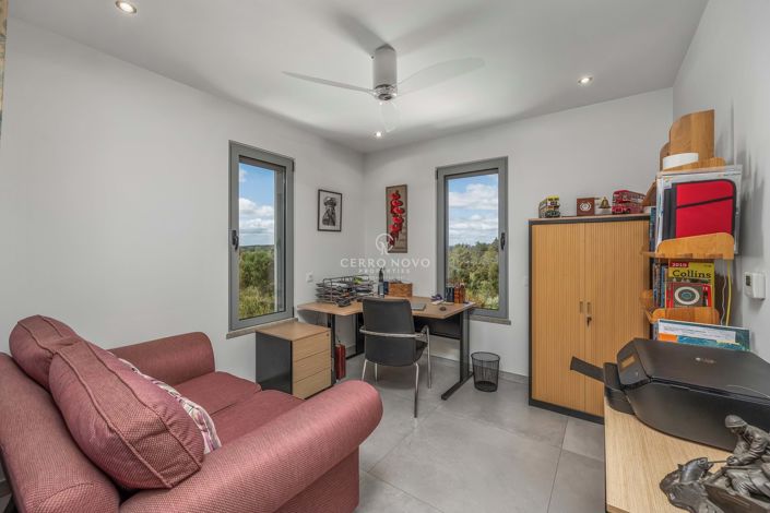 Image No.22-4 Bed Villa for sale