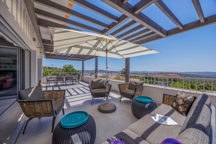 Image No.9-4 Bed Villa for sale