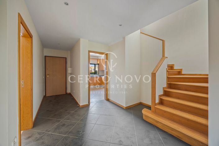 Image No.15-4 Bed Townhouse for sale