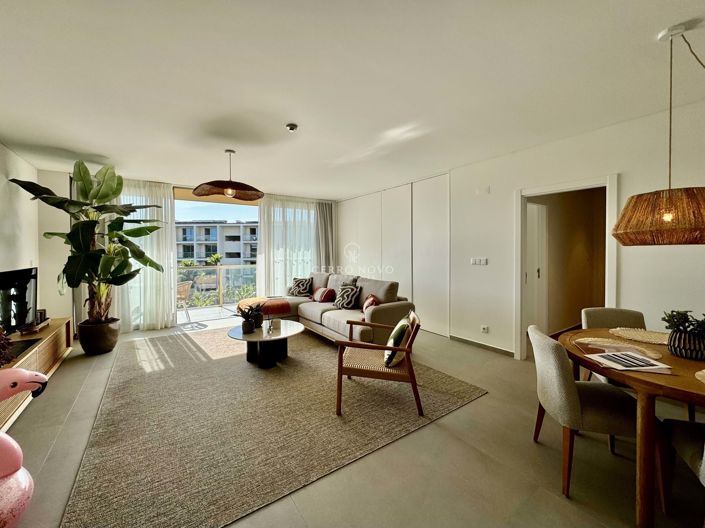 Image No.1-3 Bed Apartment for sale