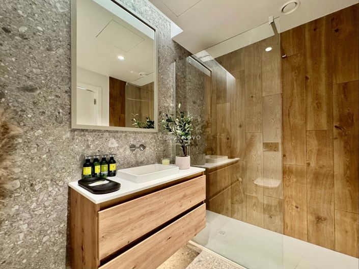 Image No.21-3 Bed Apartment for sale