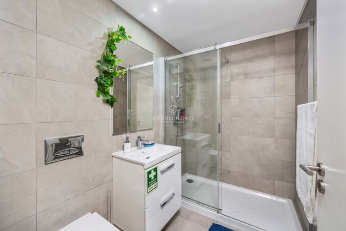 Image No.17-2 Bed Apartment for sale