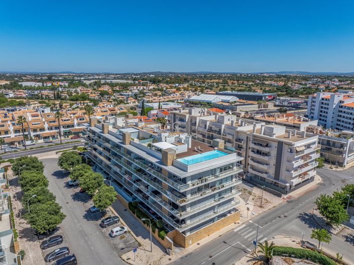 Image No.22-2 Bed Apartment for sale