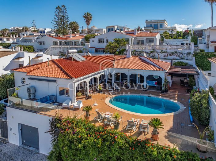 Image No.26-4 Bed Villa for sale
