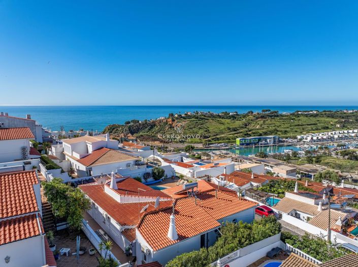 Image No.27-4 Bed Villa for sale