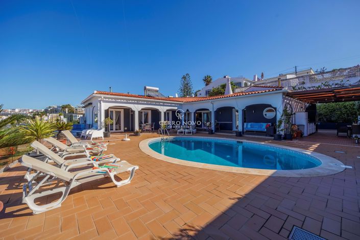 Image No.3-4 Bed Villa for sale