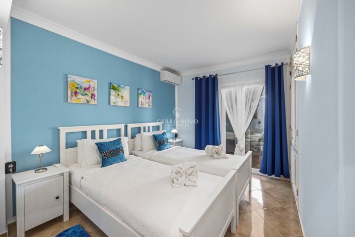 Image No.8-4 Bed Villa for sale