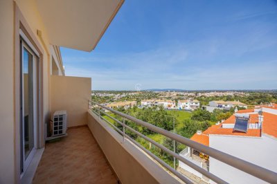 2419-342824-d4a7072701644bd18f6c9ffe77b802fa4