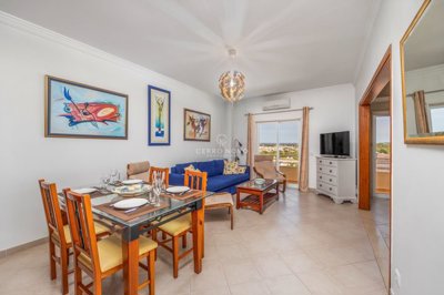 2419-342824-d4a7072701644bd18f6c9ffe77b802fa4