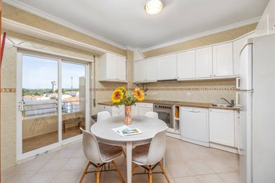 2419-342824-d4a7072701644bd18f6c9ffe77b802fa4