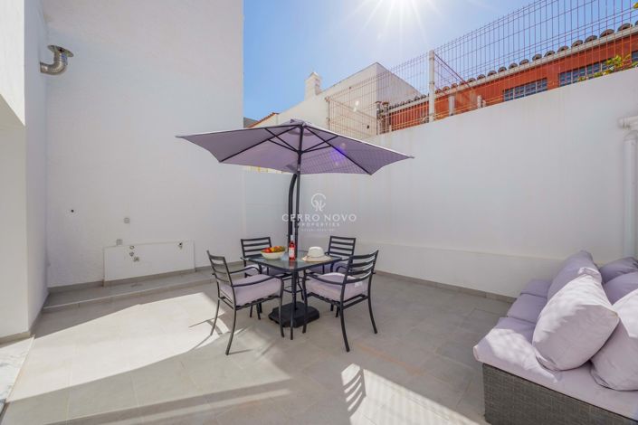 Image No.17-2 Bed Villa for sale