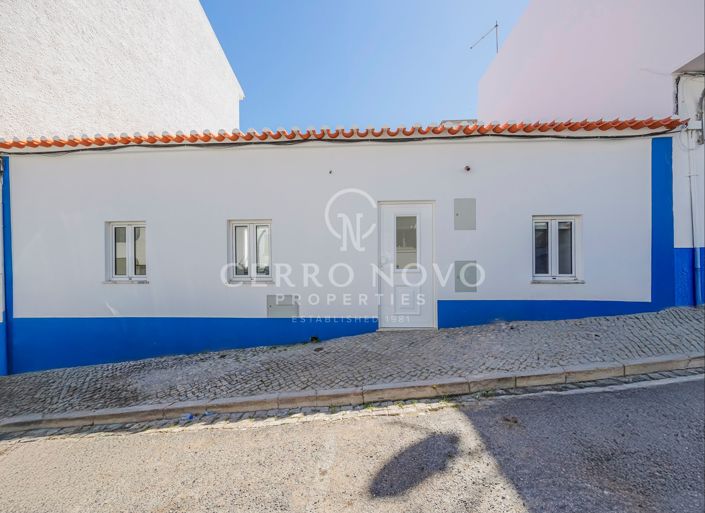 Image No.2-2 Bed Villa for sale