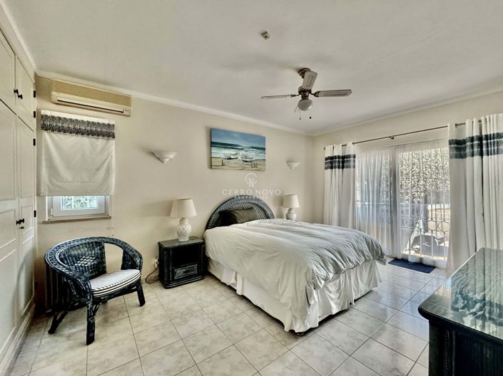 Image No.17-4 Bed Villa for sale