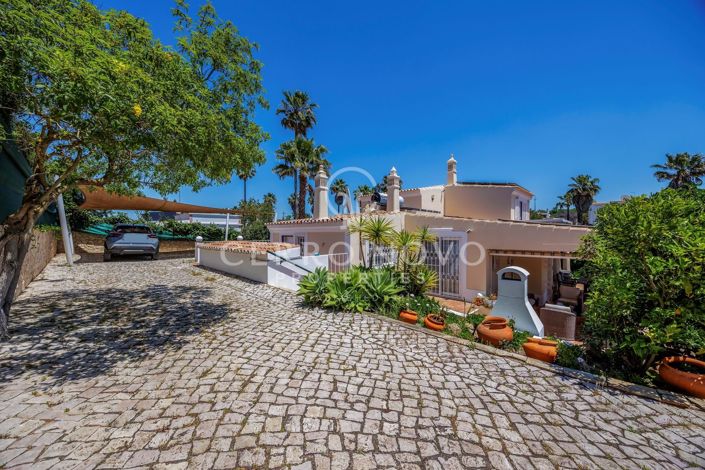 Image No.5-4 Bed Villa for sale