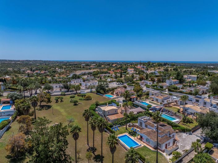 Image No.6-4 Bed Villa for sale