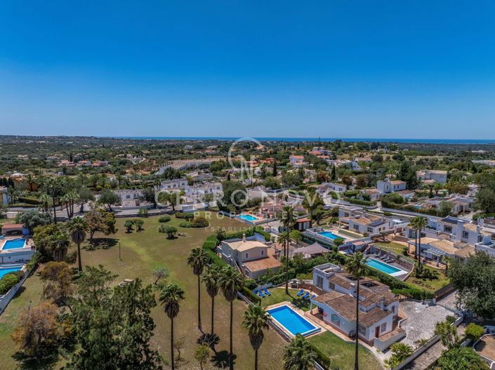 Image No.6-4 Bed Villa for sale