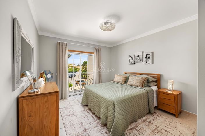 Image No.14-3 Bed Apartment for sale