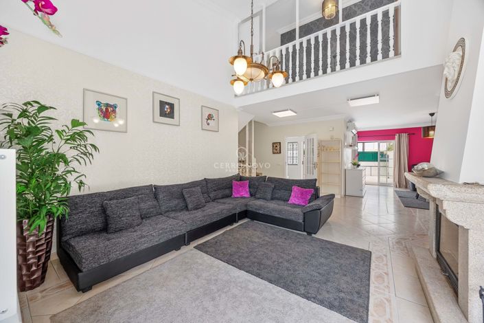 Image No.2-Villa de 2 chambres à vendre à Albufeira