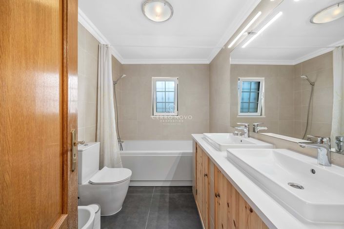 Image No.22-Villa de 2 chambres à vendre à Albufeira