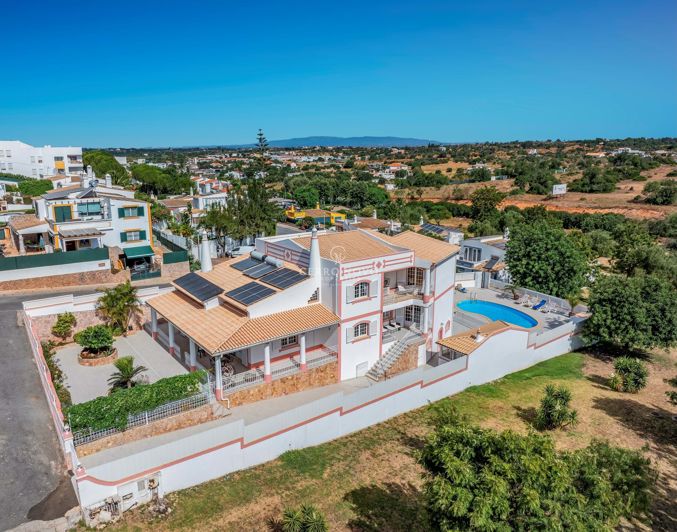 Image No.1-Villa de 5 chambres à vendre à Albufeira