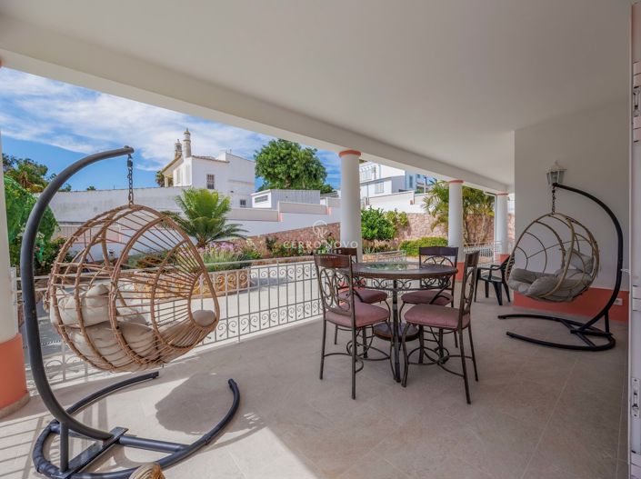 Image No.8-Villa de 5 chambres à vendre à Guia