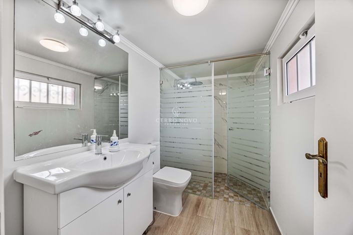 Image No.32-Villa de 5 chambres à vendre à Guia