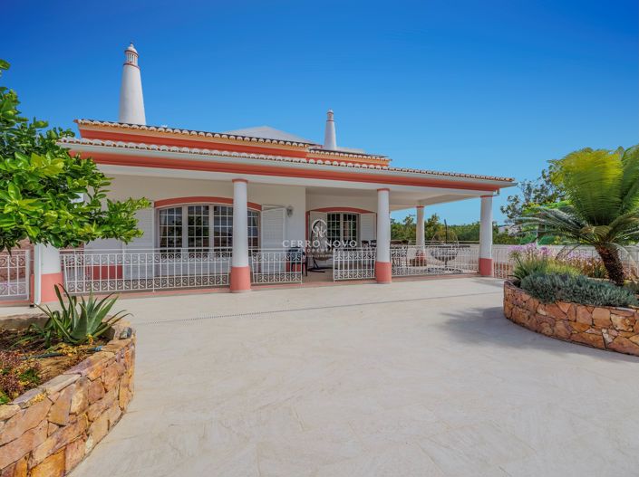 Image No.10-Villa de 5 chambres à vendre à Guia