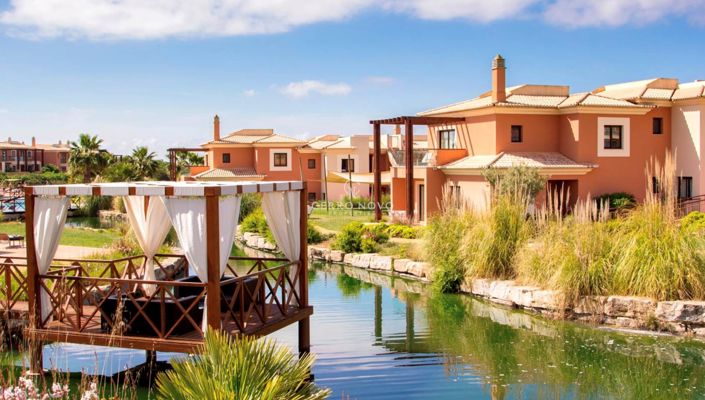 Image No.10-1 Bed Apartment for sale