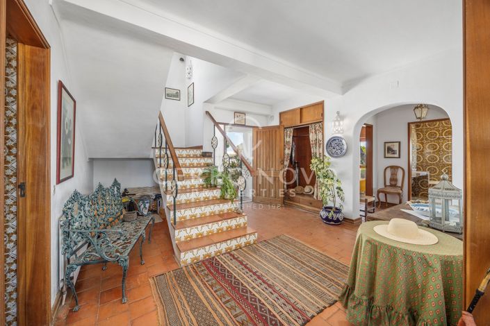 Image No.17-5 Bed Villa for sale