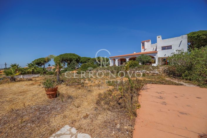 Image No.22-5 Bed Villa for sale