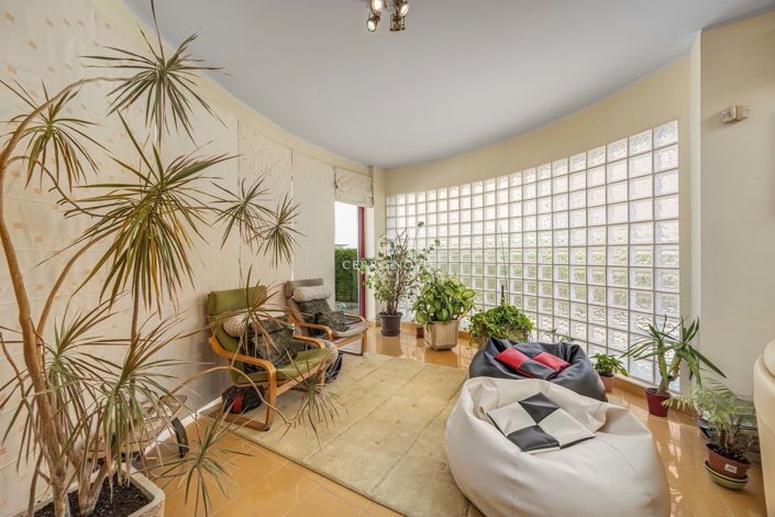 Image No.10-3 Bed Villa for sale