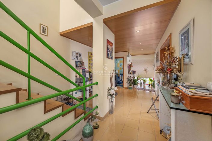 Image No.12-3 Bed Villa for sale