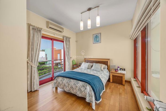 Image No.14-3 Bed Villa for sale