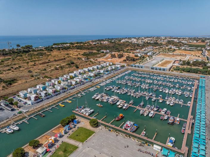 Image No.6-3 Bed Villa for sale