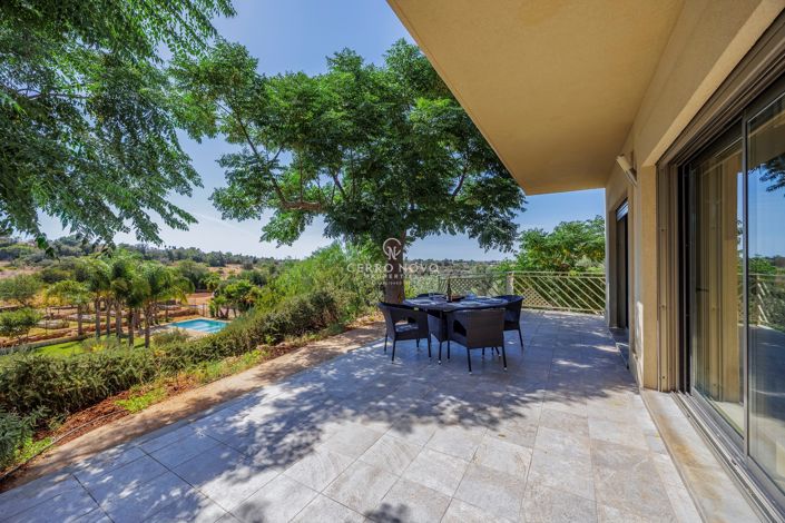 Image No.25-5 Bed Villa for sale