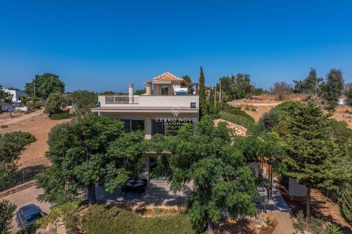 Image No.5-5 Bed Villa for sale