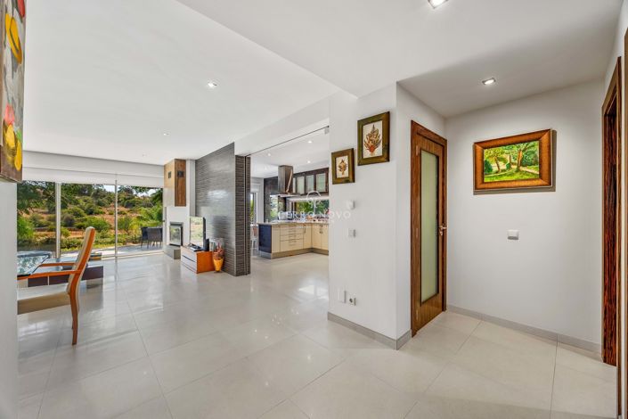 Image No.7-5 Bed Villa for sale