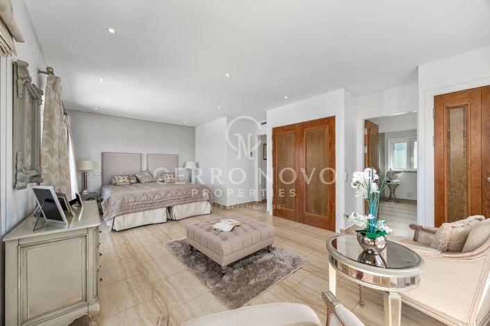 Image No.15-6 Bed Villa for sale