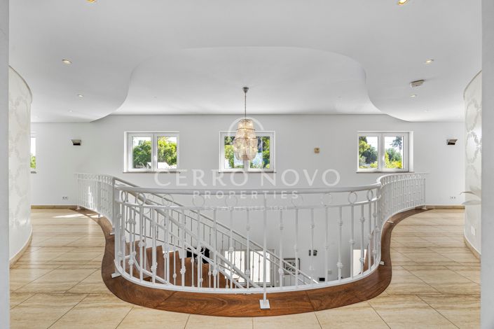 Image No.20-6 Bed Villa for sale