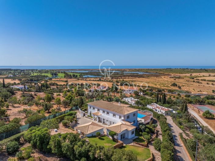 Image No.6-6 Bed Villa for sale