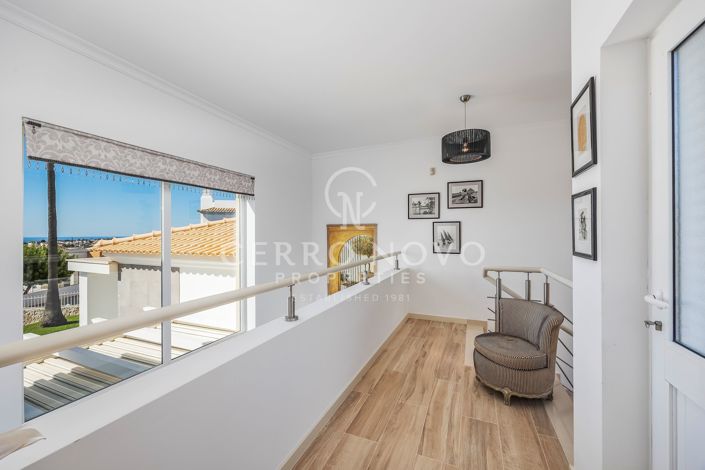 Image No.21-4 Bed Villa for sale