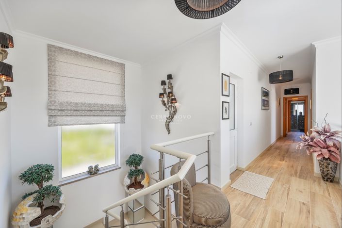 Image No.22-4 Bed Villa for sale