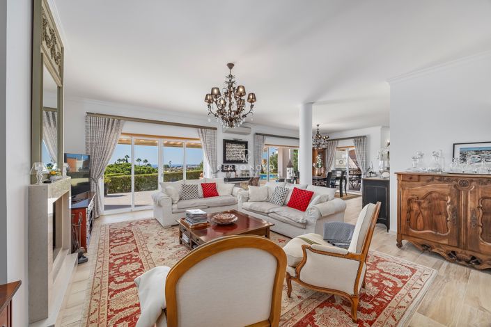 Image No.4-4 Bed Villa for sale