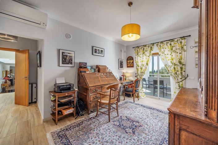 Image No.42-4 Bed Villa for sale