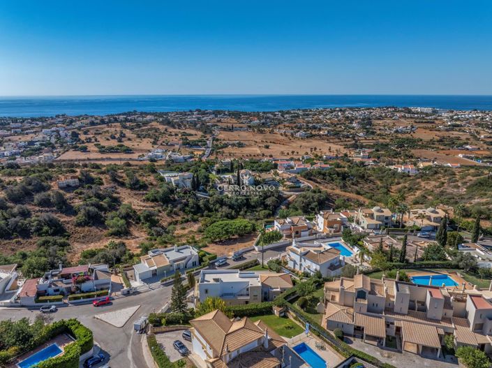 Image No.55-4 Bed Villa for sale