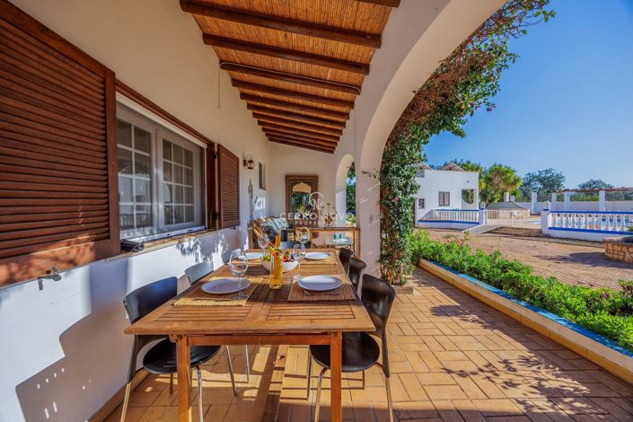Image No.12-5 Bed Villa for sale